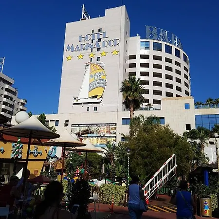 The Valparaiso Daire